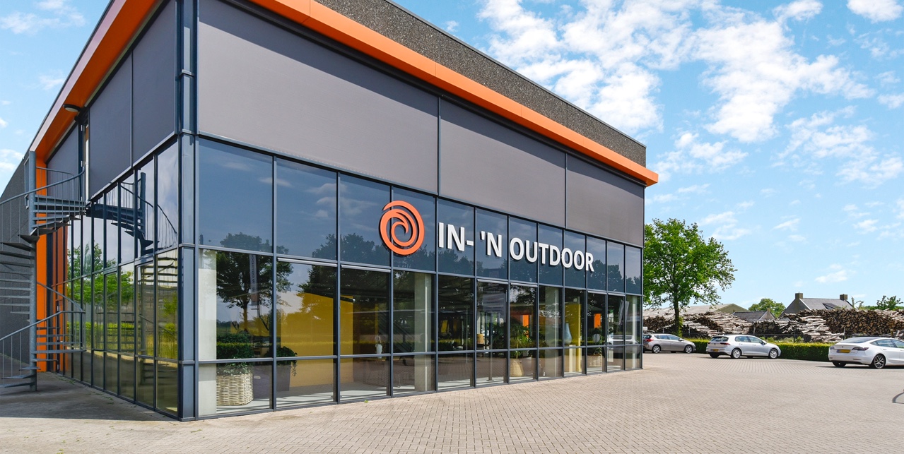 in-n-outdoor-showroom-dongen1 copy 7